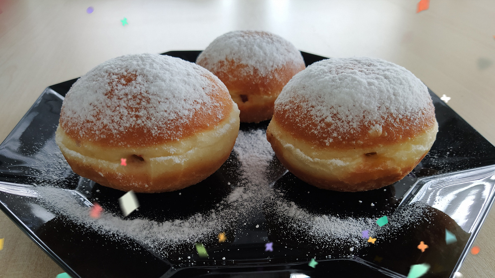 Krapfen mit fruchtiger Konfitüre - Meine Küchenschätze